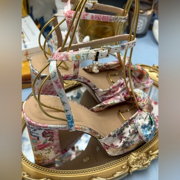 🆕 TED BAKER 🧿 NWOT MADDY Satin Floral Printed Platform Bow Sandals, Sz 6 - Picture 6 of 12
